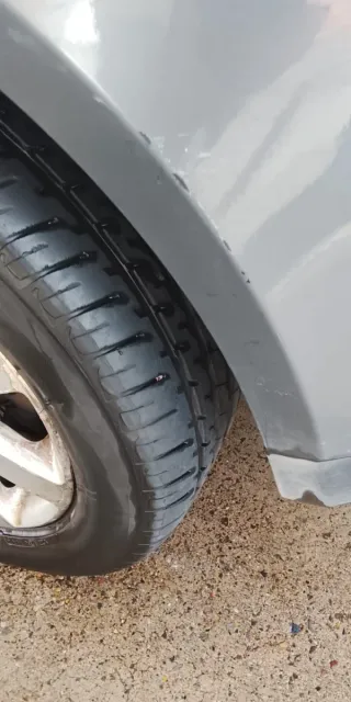 Volkswagen Touran gris