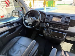 Volkswagen Caravelle 2.0TDI 204 4MOTION DSG 2018 L