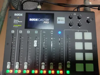 Rode Podcaster Rodecaster Pro