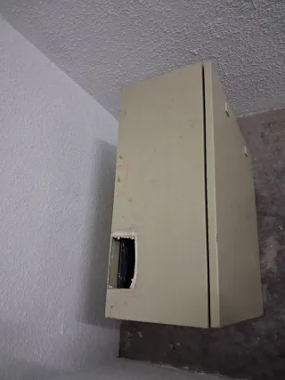 Armario/Cuadro Eléctrico Metálico