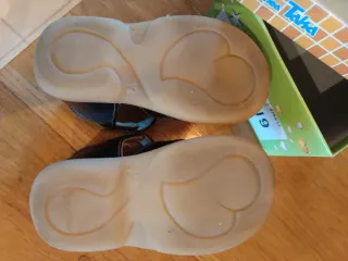 Sandalias niño azul marino