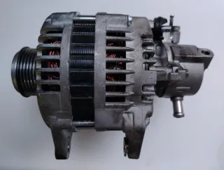 Alternador Astra H 1.7 CDTI