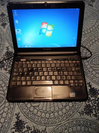 Mini Portátil Lenovo Negro