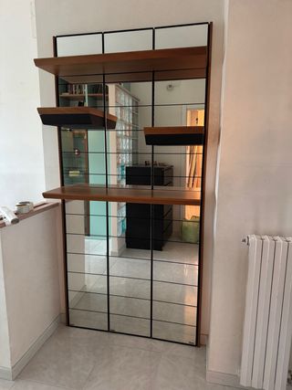 Specchiera ingresso con mensole