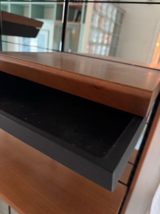 Specchiera ingresso con mensole