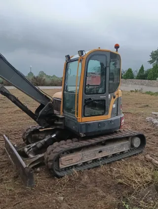 Excavadora Volvo ECR88 Plus
