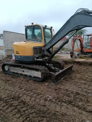 Excavadora Volvo ECR88 Plus