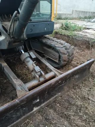 Excavadora Volvo ECR88 Plus