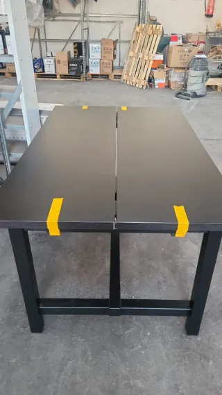 Mesa comedor extensible negra