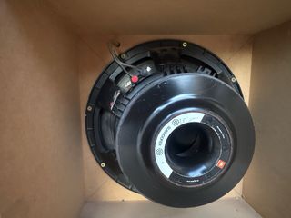 4 Woofer Graves 15 pulgadas JBL SELENIUM 2200w