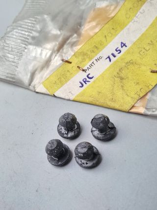 JRC7154 4 x Gomas tope guantera Mini Metro