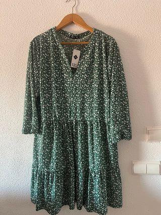 Vestido verde estampado floral