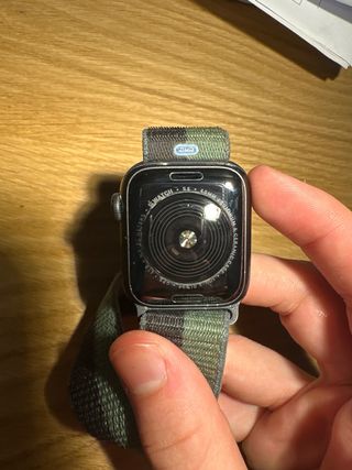 Apple Watch SE - Gris y Verde