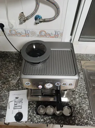 Cafetera sage barista express