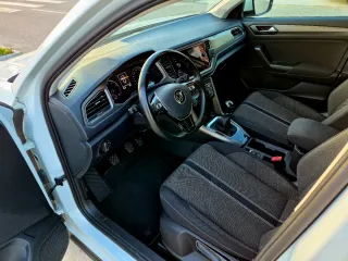 Volkswagen T-Roc 49.000km 2021