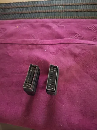 2 Adaptadores a/v compuesto ps2