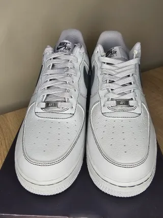 Nike Air Force 1 '07 LV8 Gris