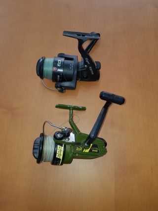 Pack 2 cañas de pescar y complementos