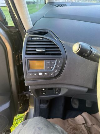 Citroen C4 Picasso 2010