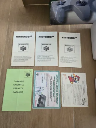 Console Nintendo 64 con scatola originale