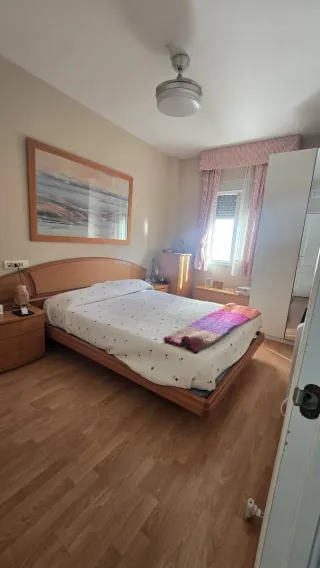 Cabecero y piecero de madera de pino color cerezo