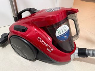 Aspiradora Rowenta Cyclonic con caja