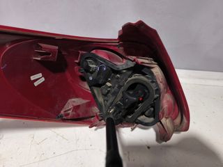 Piloto trasero derecho Peugeot 207 SW