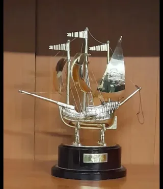 Barco Metal Pinta 1492 Cristóbal Colón