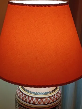 Lámpara cerámica artesanal - Luz cálida y acogedor