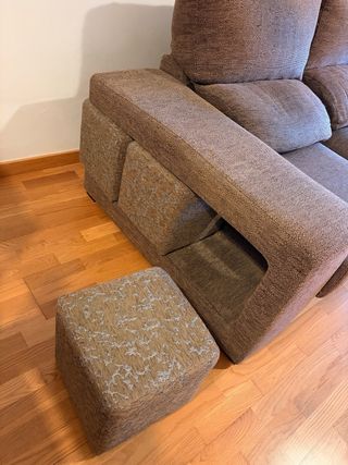 Sofá chaiselongue marrón tela