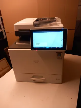 Fotocopiadora Ricoh IM C400