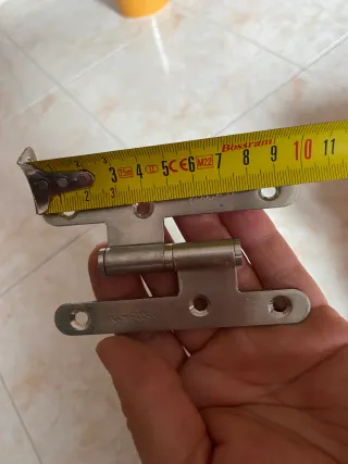 Manillas de puerta plateadas