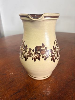 Jarra de cerámica austriaca floral