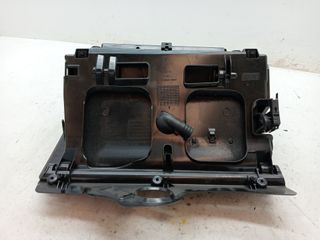 GUANTERA VOLKSWAGEN PASSAT CC (357) 446551