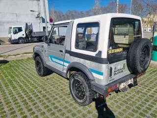 Suzuki Samurai 1991