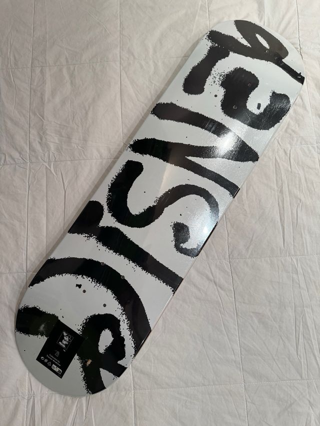 Tabla Skate Disney Diseño Trevor Andrew