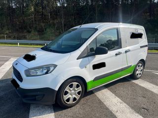 Ford Transit Courier 2019