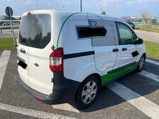Ford Transit Courier 2019