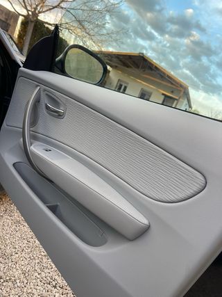 BMW Serie 116i. SOLO 81.000km Muy nuevo