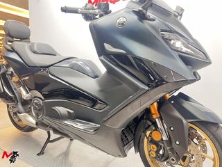 YAMAHA T-MAX 560 TECH MAX 2023 5625 kms.