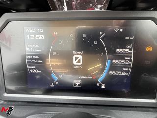 YAMAHA T-MAX 560 TECH MAX 2023 5625 kms.