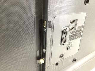 televisor led 32” samsung ue32j5000awxxc