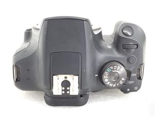 camara digital reflex canon eos 2000d