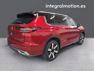 Mitsubishi Outlander PHEV First Edition 4WD