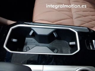 Mitsubishi Outlander PHEV First Edition 4WD