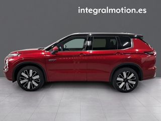 Mitsubishi Outlander PHEV First Edition 4WD