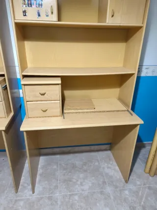 Armario juvenil madera claro