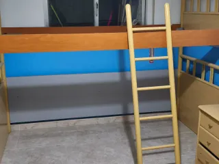 Armario juvenil madera claro