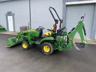Tractor John Deere 1025R (2019) - 397h