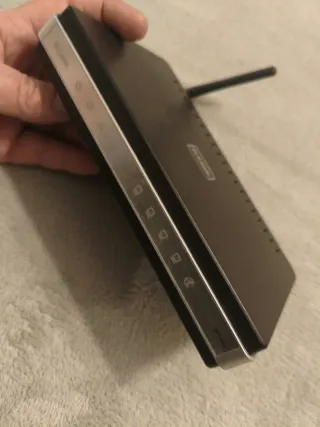 Router WiFi D-Link DIR-615 con fuente original